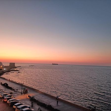 Attico Vista Mare Trapani Apartment ภายนอก รูปภาพ