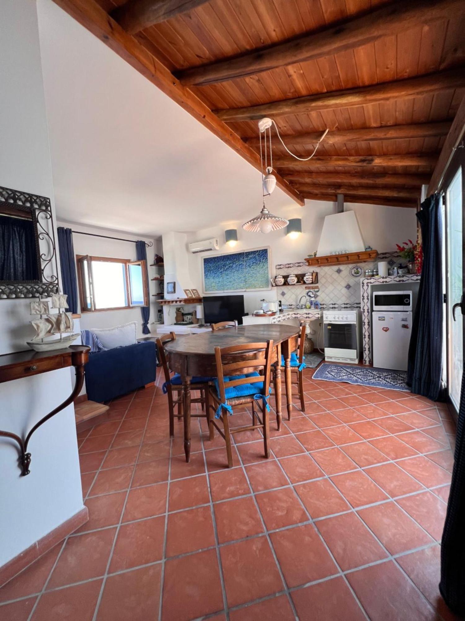 Attico Vista Mare Trapani Apartment ภายนอก รูปภาพ