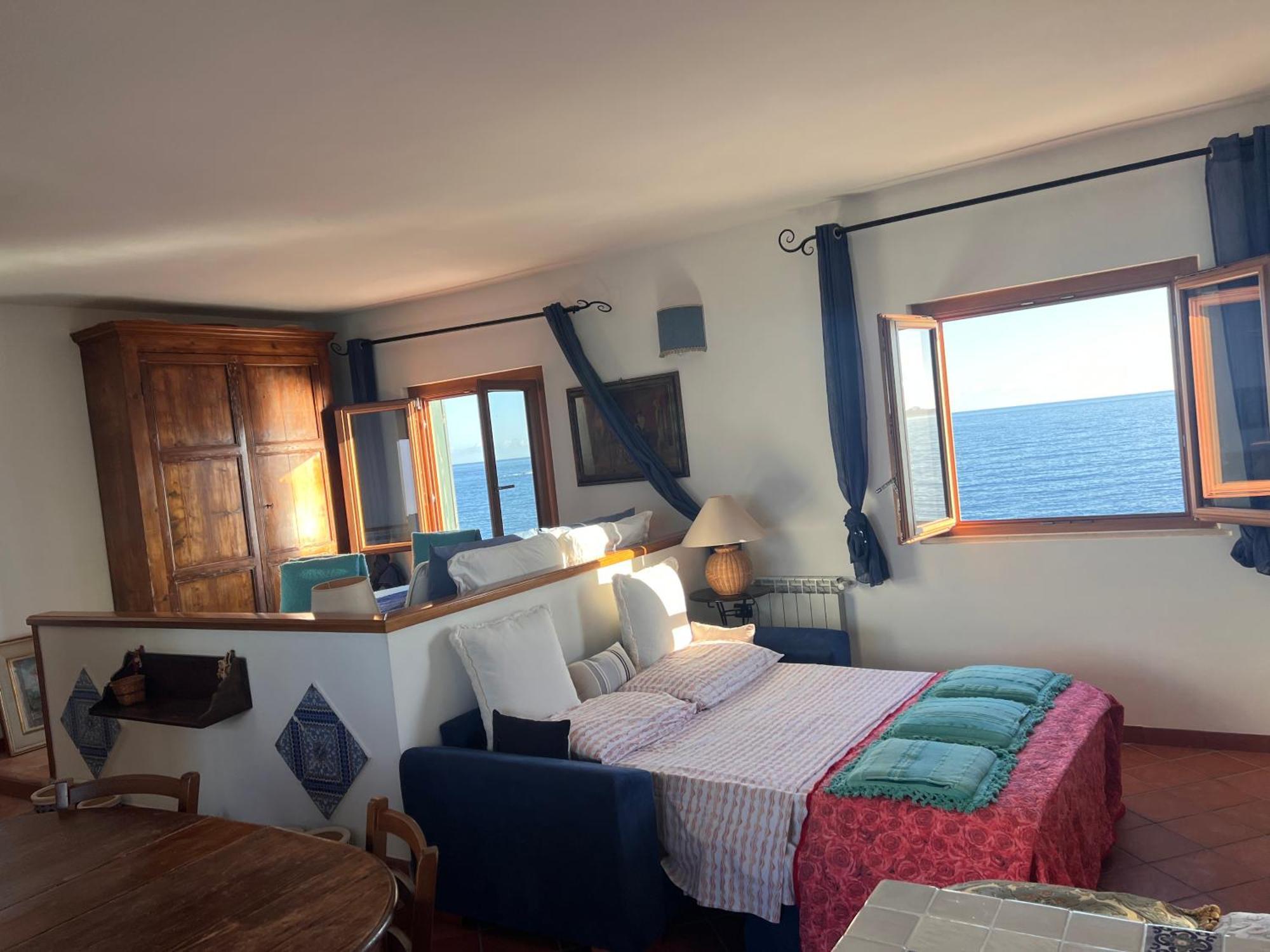 Attico Vista Mare Trapani Apartment ภายนอก รูปภาพ